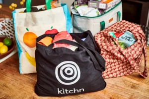 Reusable Bag Storage Ideas for Keeping Shopping Bags Organized
